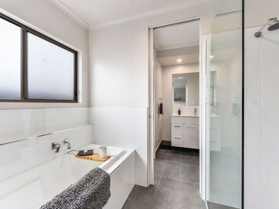 16 Harrington Street, Millicent