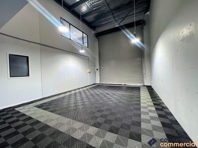 15 / 15 Industrial Avenue, Molendinar