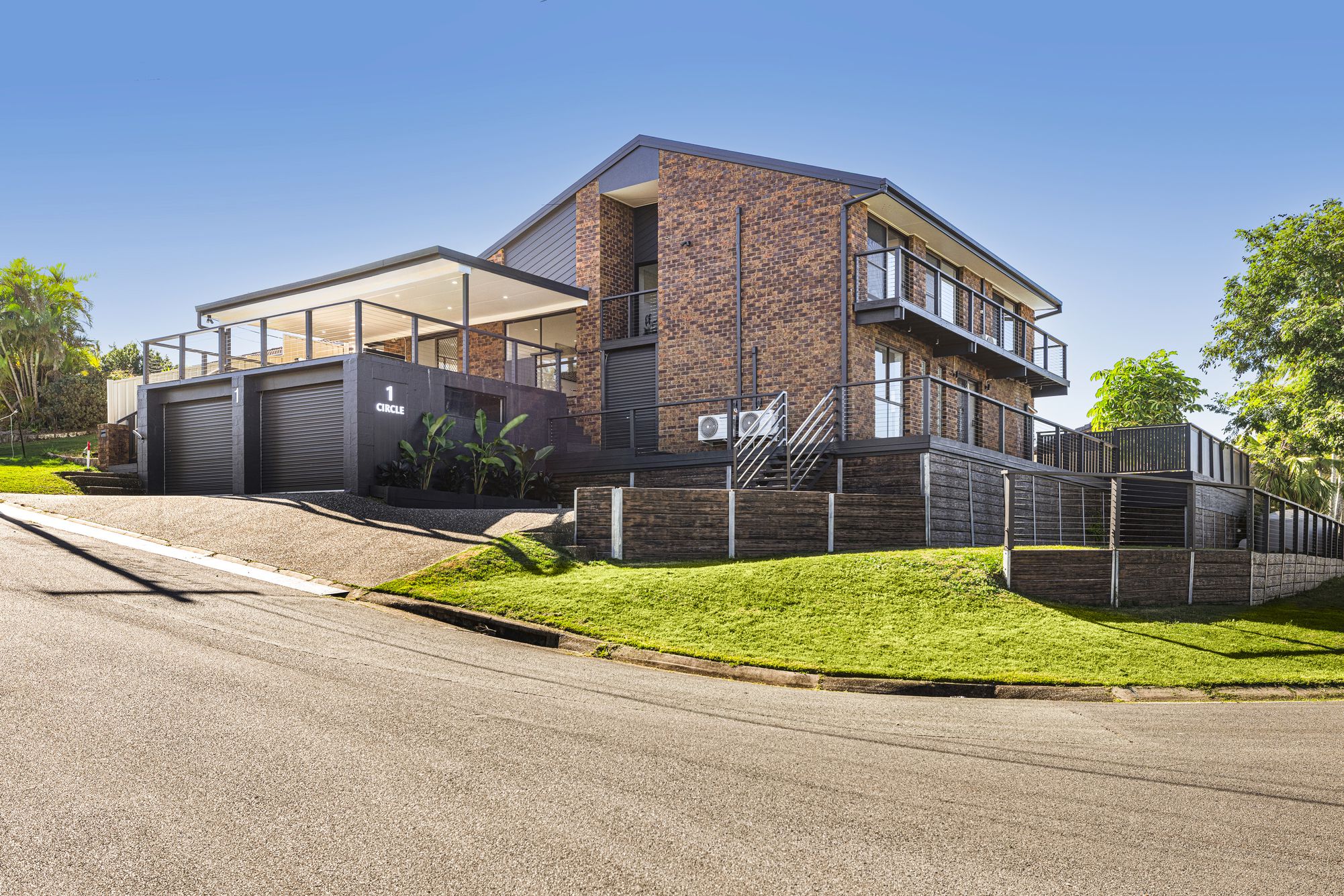 3 Warrandah Street, Rochedale South