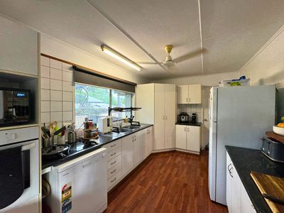 7 Chifley Court, Moranbah