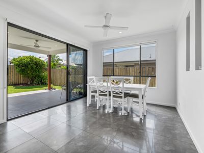 10 Woocoo Close, Pimpama