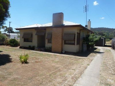 18 High Street, Heathcote