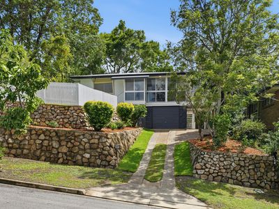 13 Parnoolar Crescent, Ferny Hills