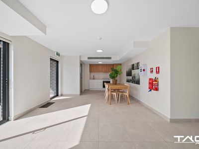 1-13 / 3 Edward Street, Kingswood