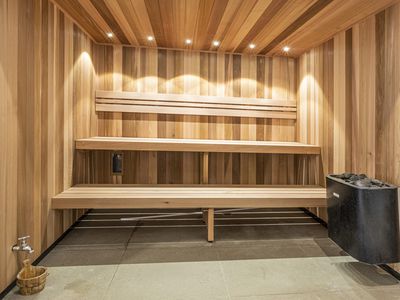 1313 / 35 Malcolm Street, South Yarra