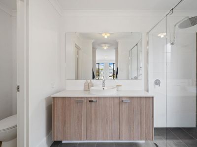 87 Portobello Parade, Wellard