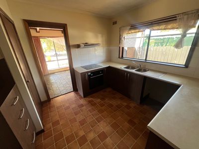 27 Paisley Crescent, Mooroopna