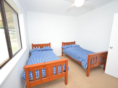 9889 Renshaw McGirr Way, Parkes