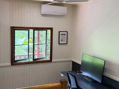 6 Euodia Close, Kamerunga