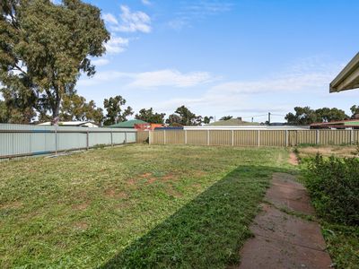 24A Blackall Place, South Kalgoorlie