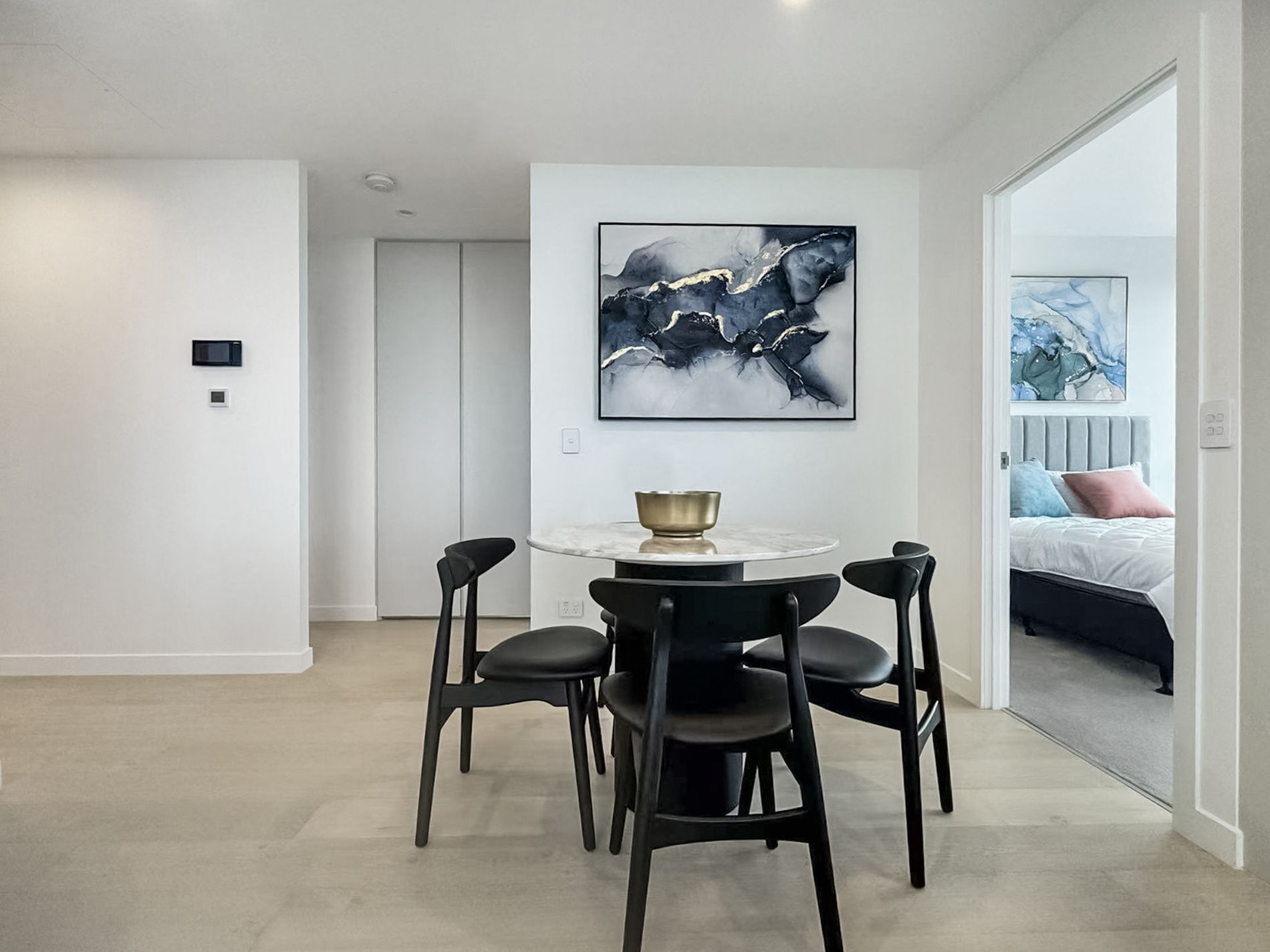 25902 / 16 Casino Drive, Broadbeach