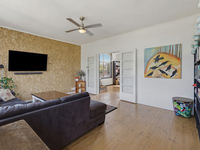 11 Long Court, Ladys Pass