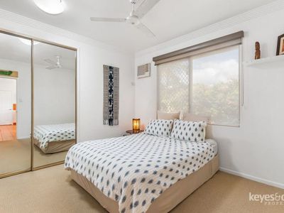 9 Glencoe Court, Annandale