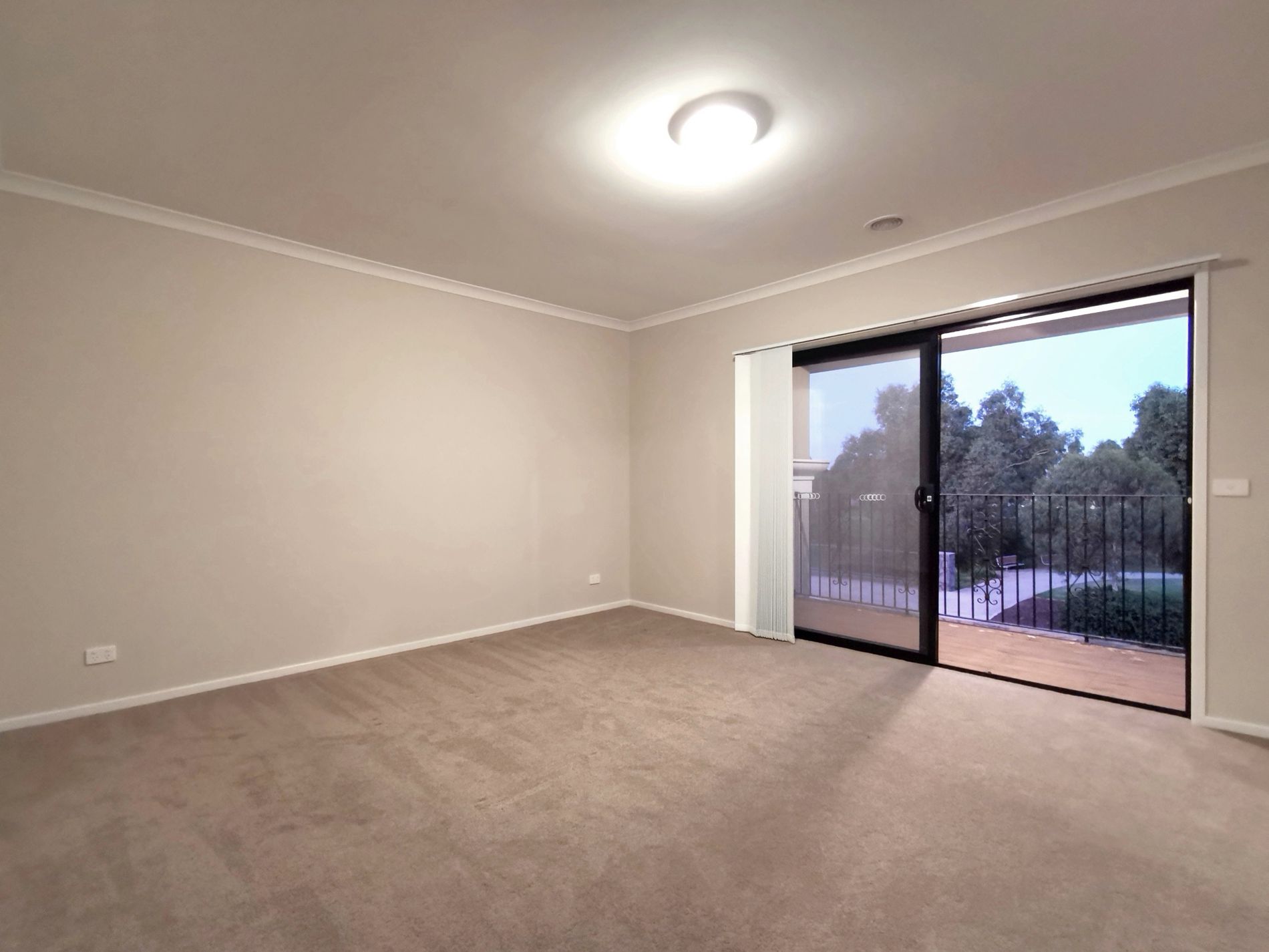 50 Sunnybank Drive, Point Cook