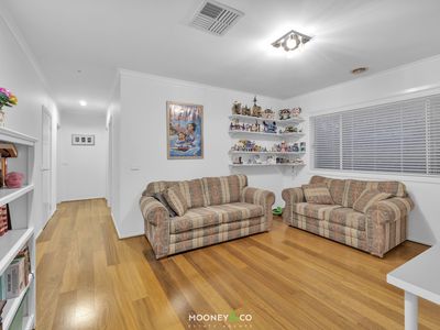 6 Waterville Vista, Cranbourne