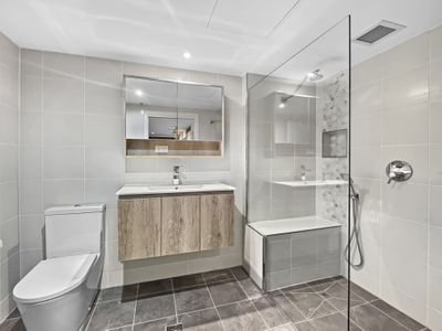 2312 / 27 Little Collins, Melbourne