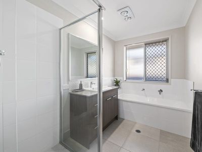 6 Egret Place, Bli Bli