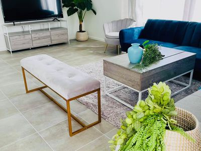 18 Gaudi Boulevard, Corinella