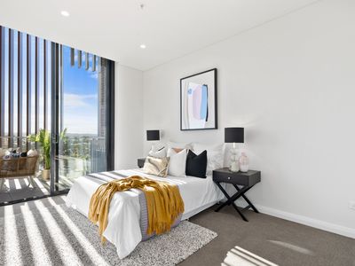 1010 / 32 Civic Way, Rouse Hill