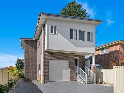 2 / 68 Pur Pur Avenue, Lake Illawarra