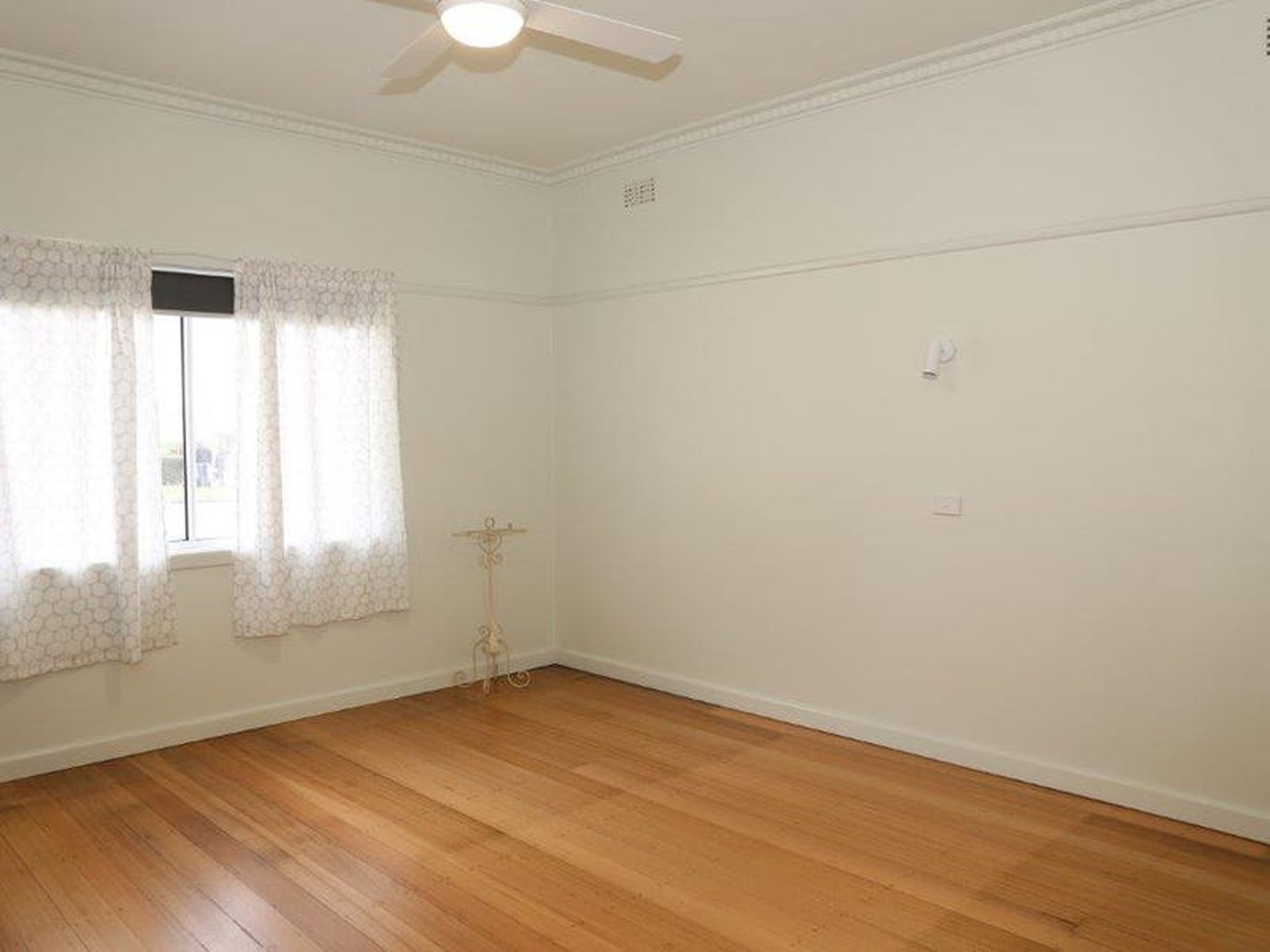 24 Collins Street, Drysdale