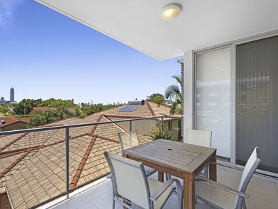 1308 / 6 Waterford Court, Bundall