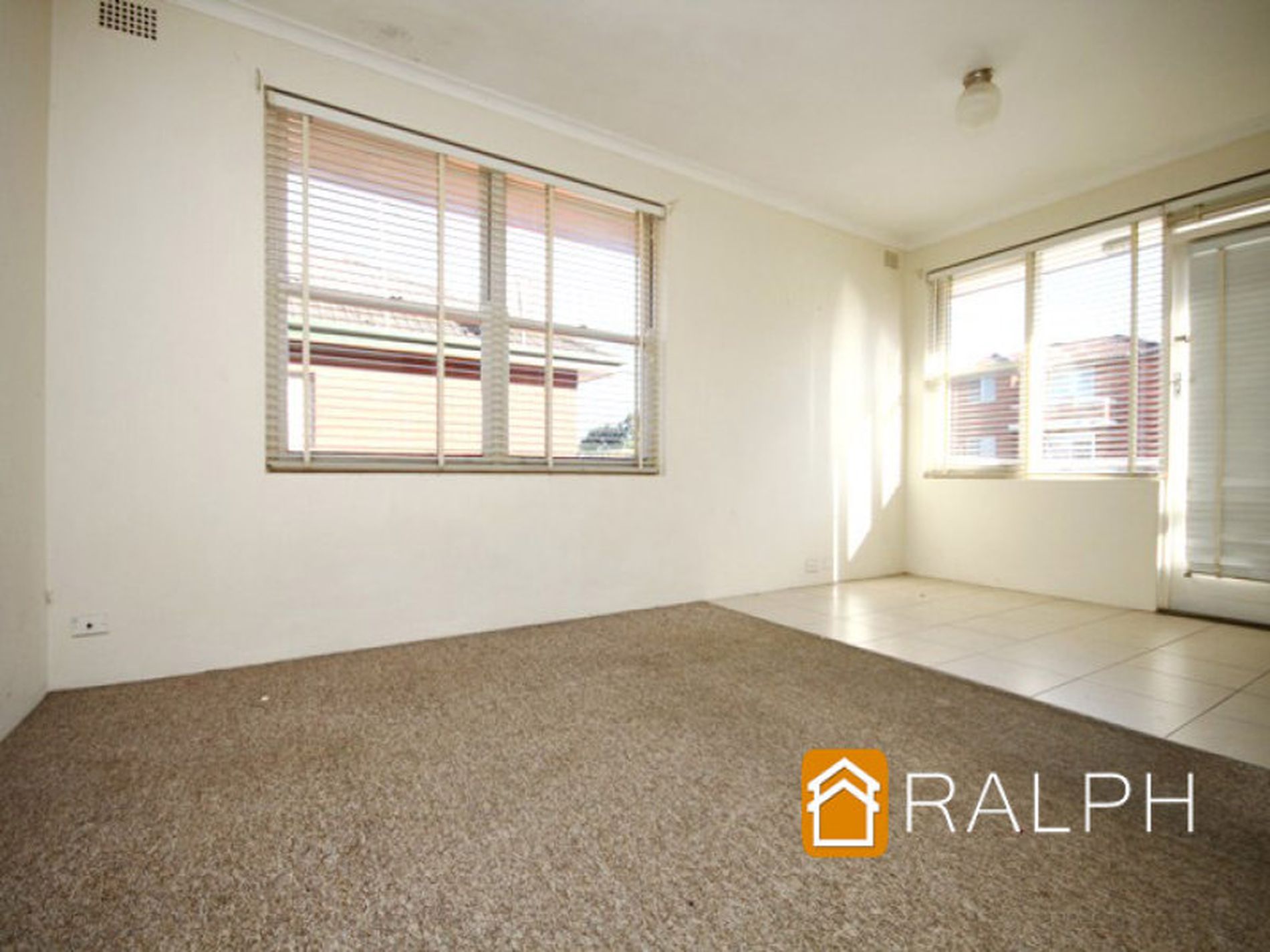 8 / 14 Colin Street, Lakemba