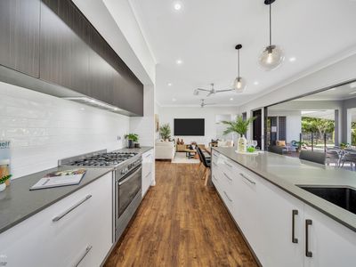 26-28 Burn Close, Gordonvale