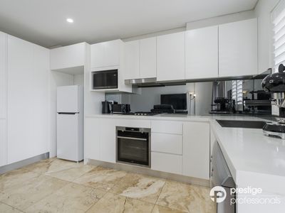 1 / 80 Lucas Avenue, Moorebank