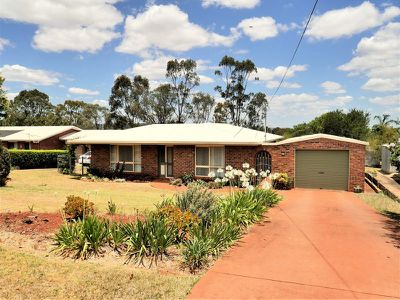 16 Lister Court, Kingaroy