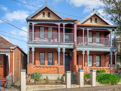 1 / 121 Trafalgar Street, Stanmore