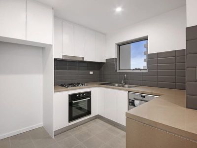 21 / 4 Charles St, Canterbury