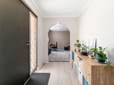 14 Ailsworth Court, Thornlie