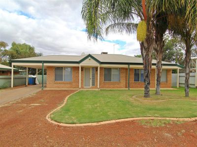 35 Bracklemann Drive, Boulder