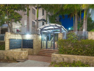 4 / 7 Landsborough Terrace, Toowong