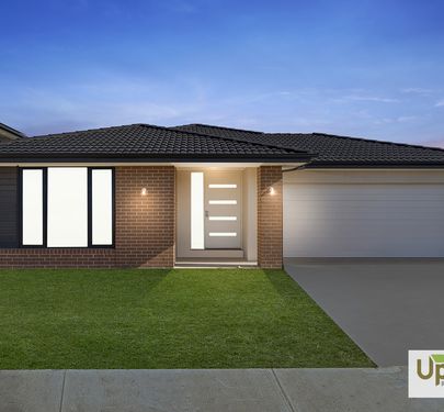 12 Glebe Approach, Clyde North