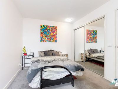 602 / 240 Barkly Street, Footscray