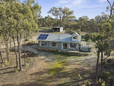 105 Speed Road, Hilldene