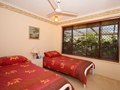 6 CORBET COURT, Pialba