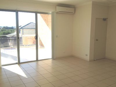 12/11-13 Cross St, Guildford