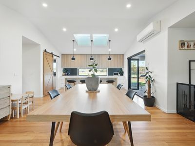 39 Lachlan Court, Brighton