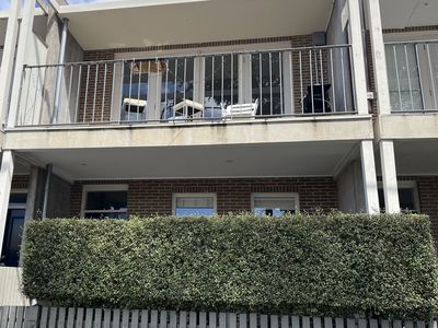 1 / 37 Spring Street, Geelong West