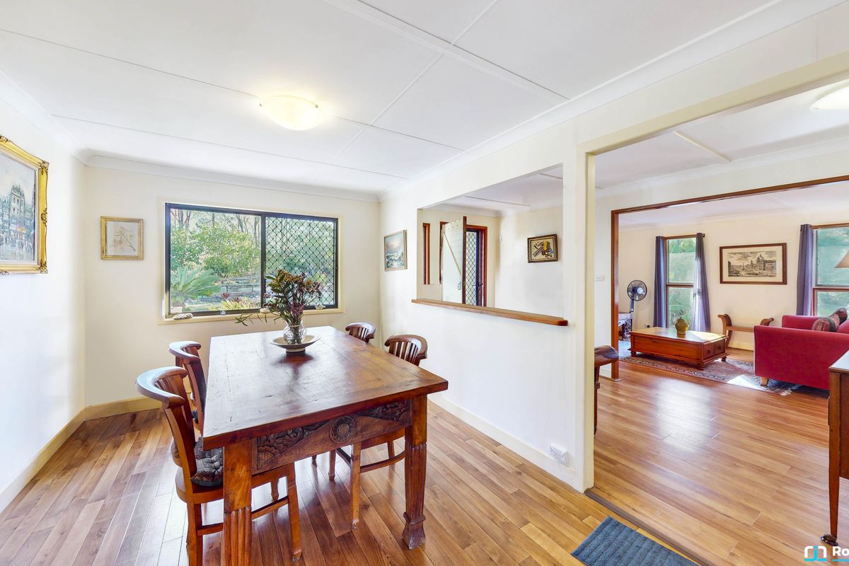 42 Hillview Lane, Pomona