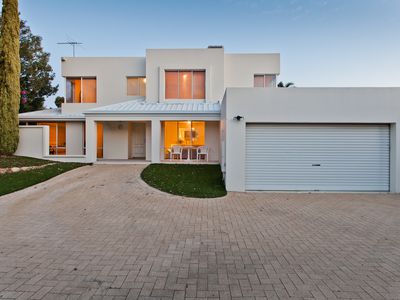 10 Matsen Close, Booragoon