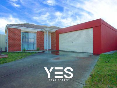 4 Nyah Place, Cranbourne West