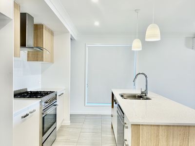13 Venice Cres, Redbank
