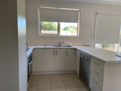 2 / 6 Lynch Road, Brooklyn
