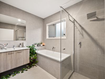 13 Barossa Street, Banya