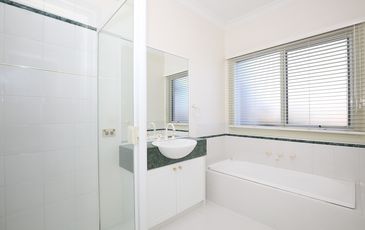 2 / 42 ELGIN STREET, Berwick