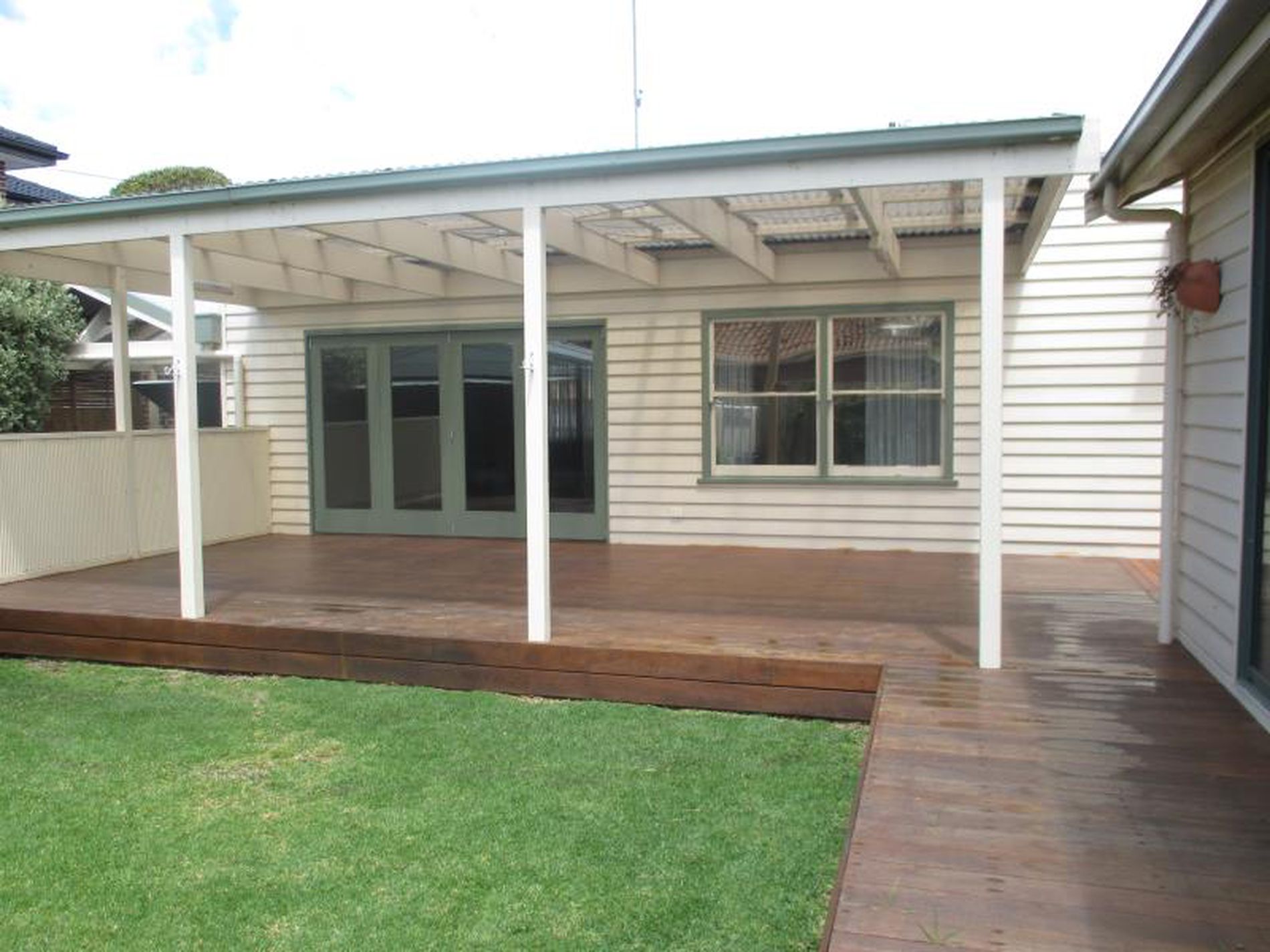 6 Roscommon Place, Herne Hill